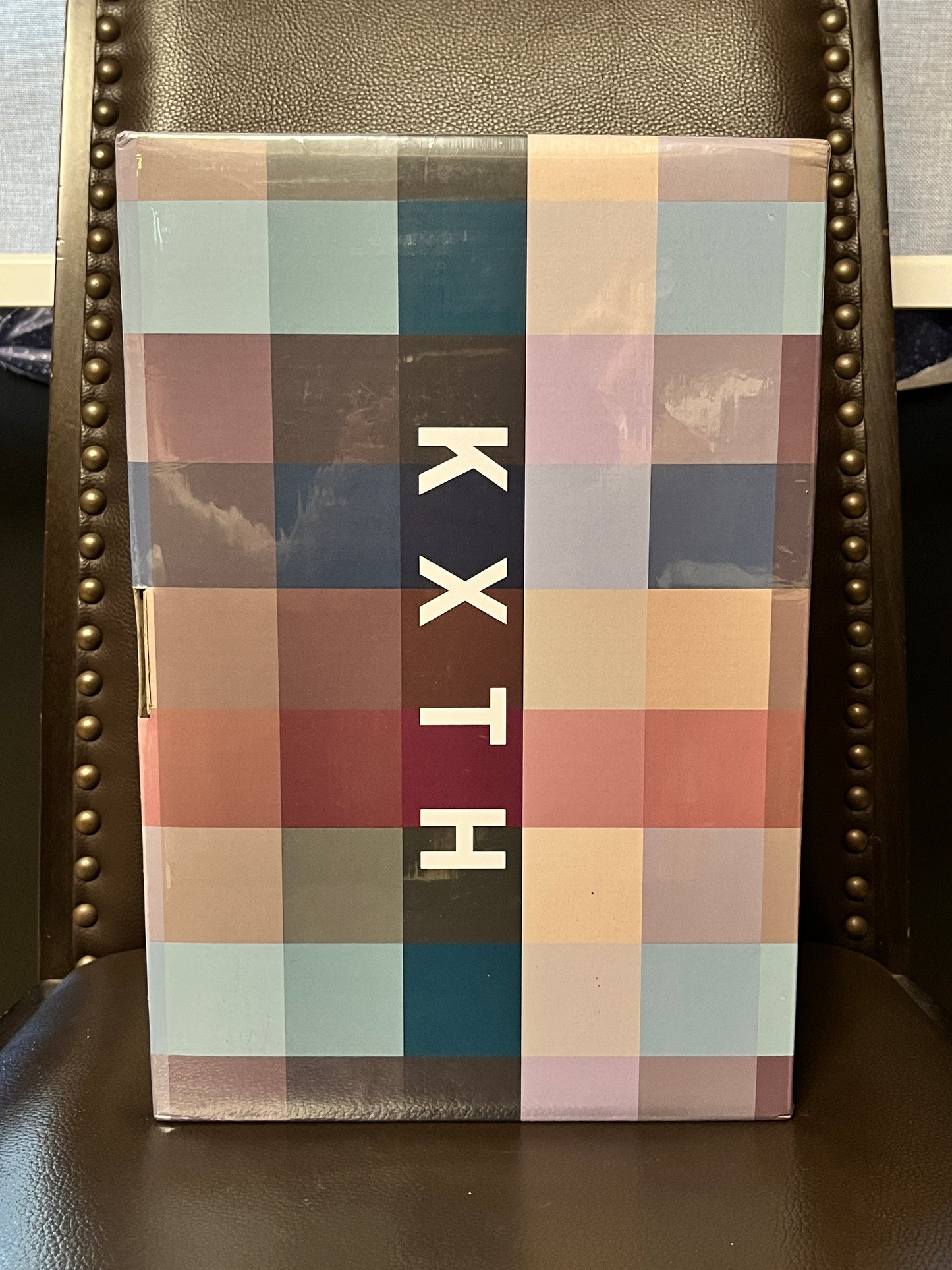 Bearbrick x Kith Palette 10-Year Anniversary 100%+400% Set